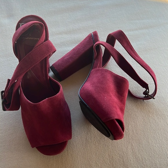 DVF Ankle Wrap Heels - Picture 7 of 11